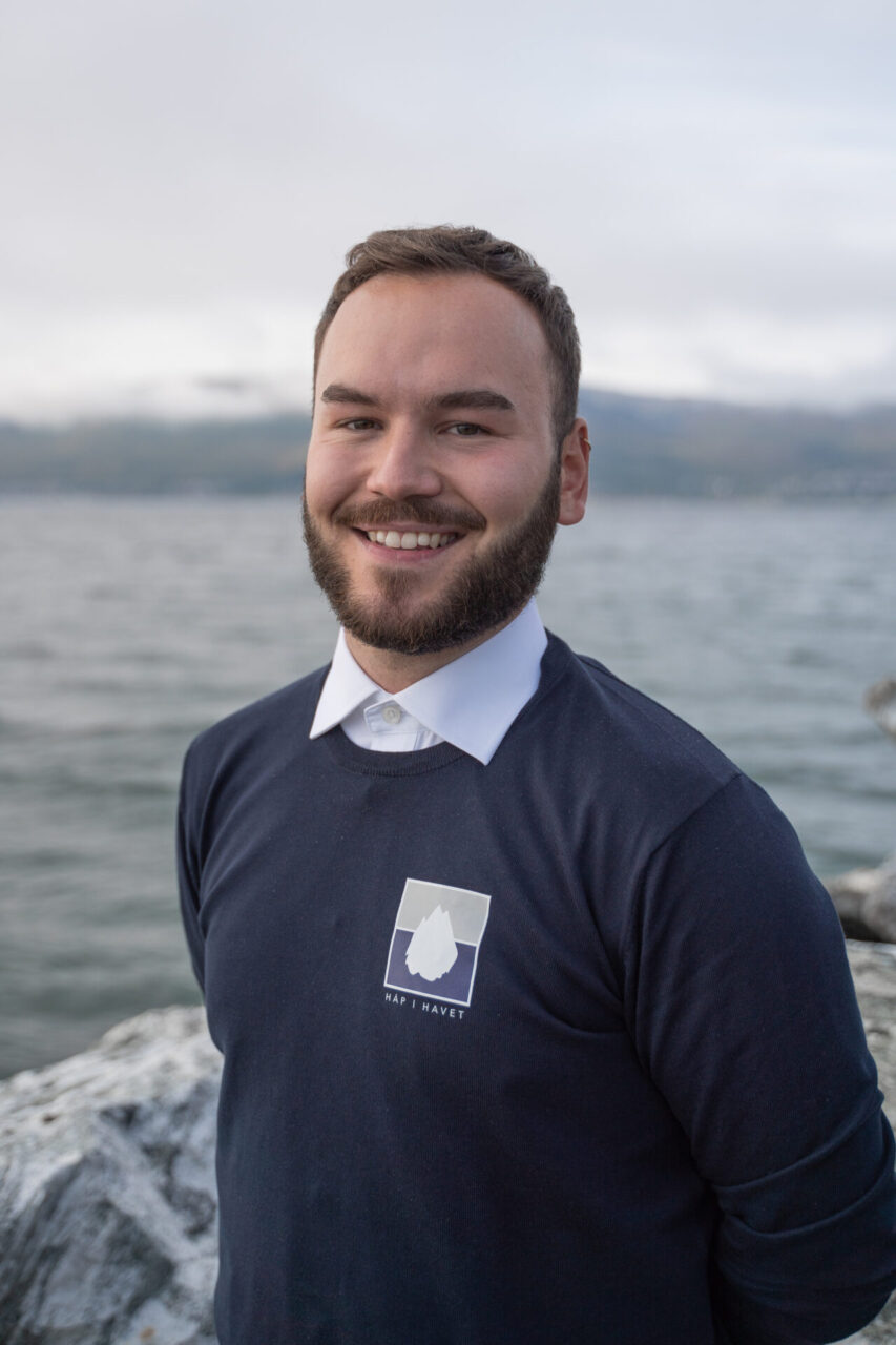 Håp_I_Havet_Portrett_3_@dinarindsem (11)